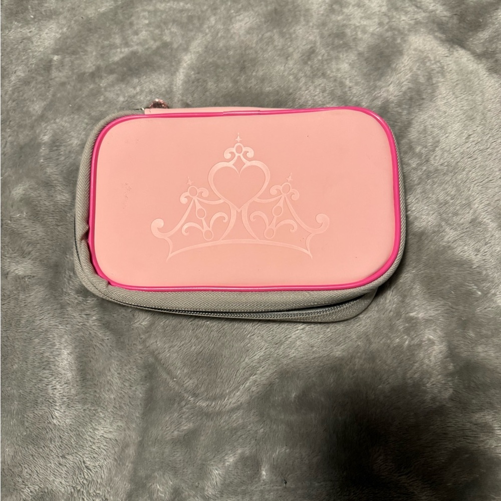 Disney Princess Pink and White Nintendo Storage Case - Picture 2 of 4